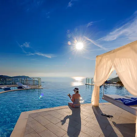 Petani Bay - Adults Only 4* Вовикес