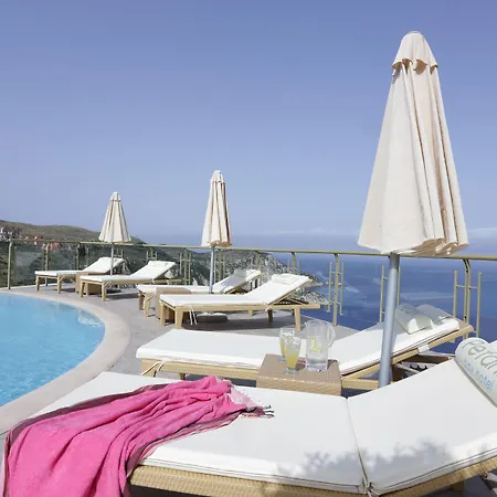 Petani Bay - Adults Only 4*