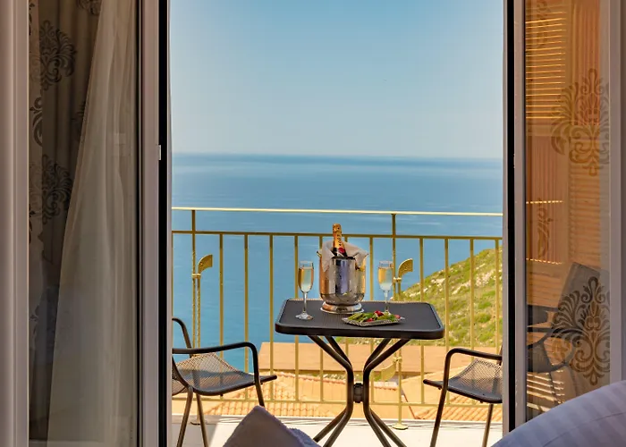 Petani Bay - Adults Only Ξενοδοχείο Βόβυκες